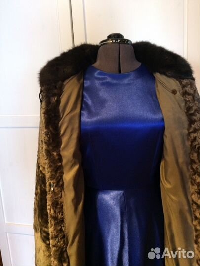 Пальто меховое