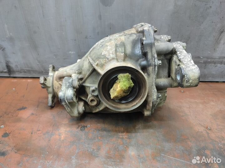 Редуктор заднего моста Mercedes 2.65