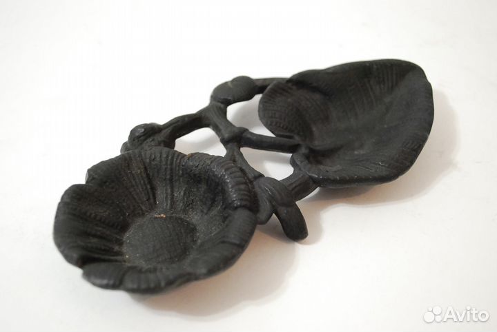 Пепельница Лист и цветок. 