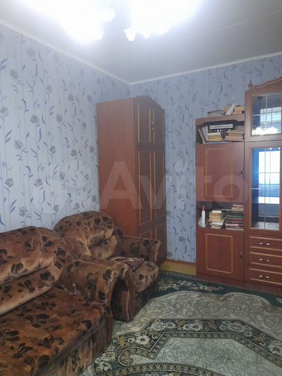 2-к. квартира, 52 м², 1/9 эт.