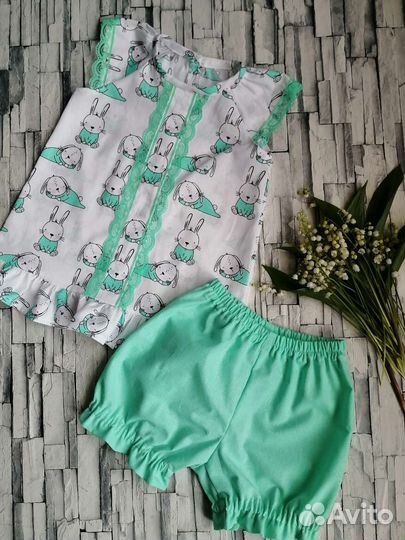 Костюмчики для малышей. Новые