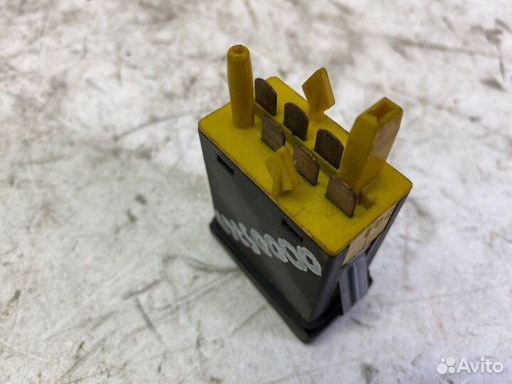 Кнопка противотуманки Audi 80/90 B3 1986-1991