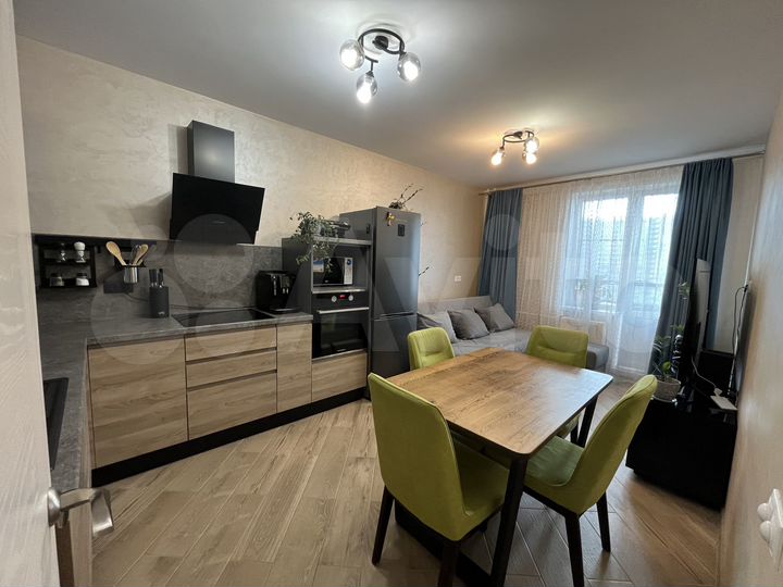 2-к. квартира, 54,5 м², 8/15 эт.