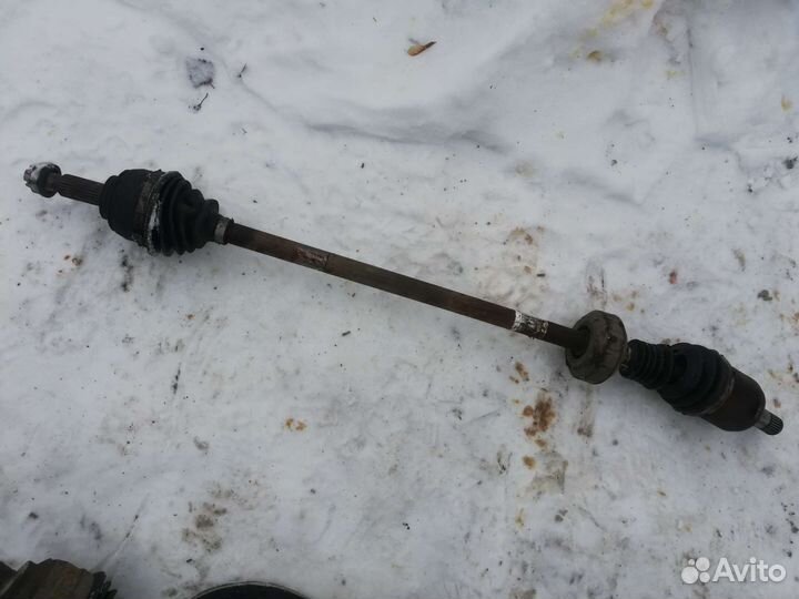 Привод передний Лада Ларгус Кросс