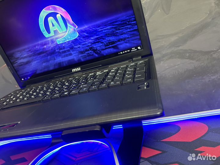 Игровой ноутбук MSI i7 GTX 16GB озу 4GB видео SSD