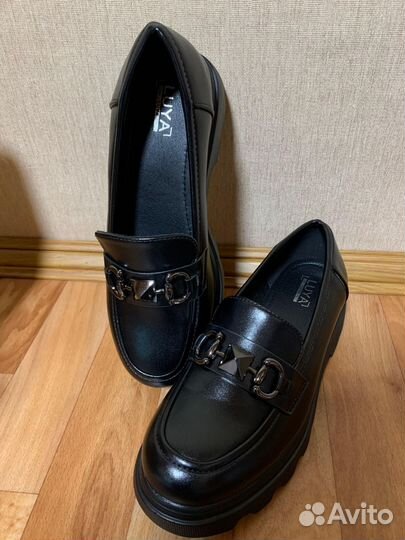 Лоферы женские 40 размер. Новые