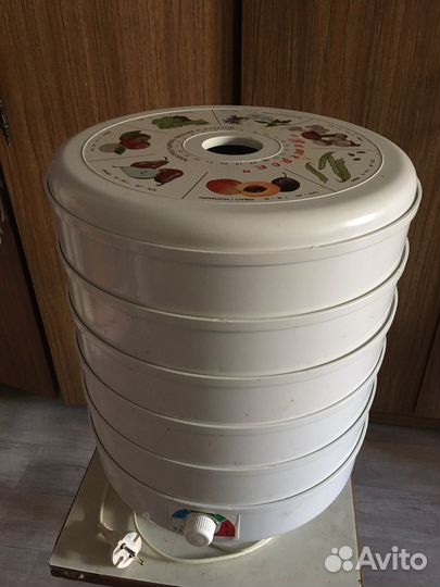 Сушилка для овощей и фруктов ветерок