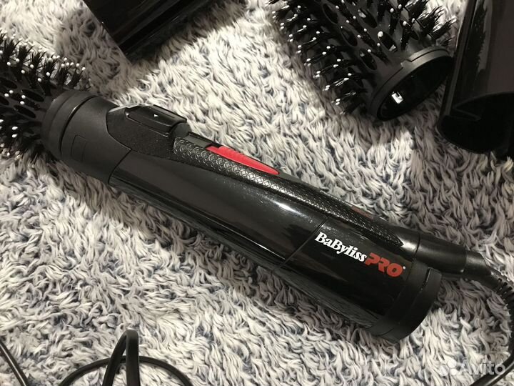 Фен щетка вращающаяся babyliss