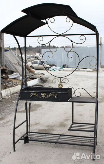 Мангал с печью под казан и крышей