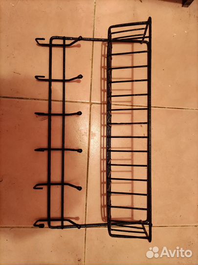 Вешалка металлическая