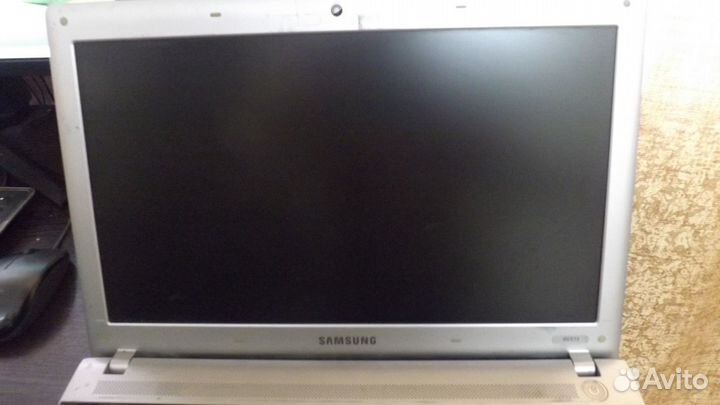 Samsung NP-RV515