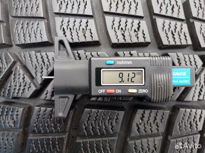 Maxxis MA-STL Presa Ice 235/55 R19