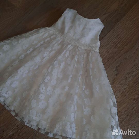 Нарядное платье 1-2 года