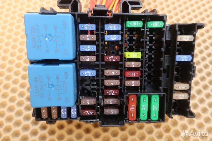 Блок предохранителей салонный LADA Xray