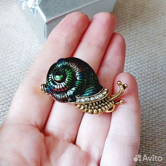 Брошь Улитка