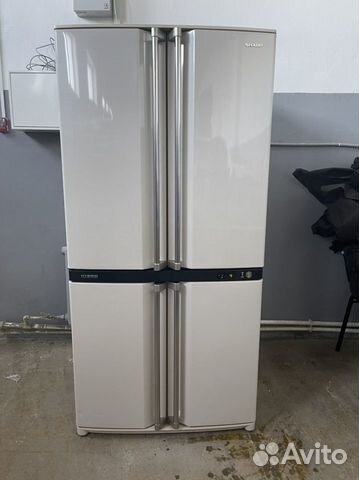 Холодильник sharp