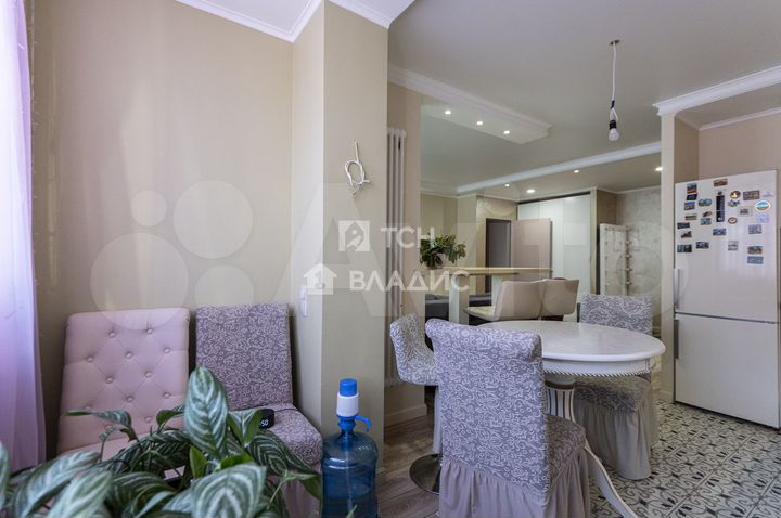 2-к. квартира, 61,5 м², 3/4 эт.