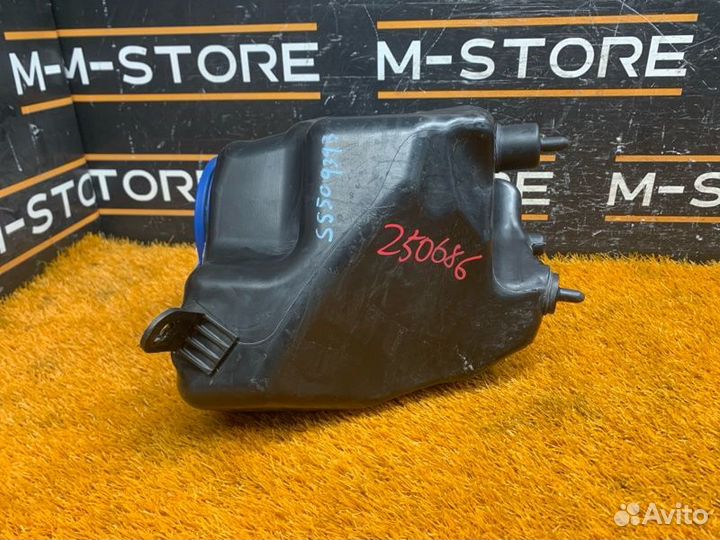 Бачок омывателя Mercedes-Benz S-Class W221 273.961