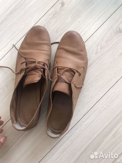 Ботинки кожаные коричневые tamaris