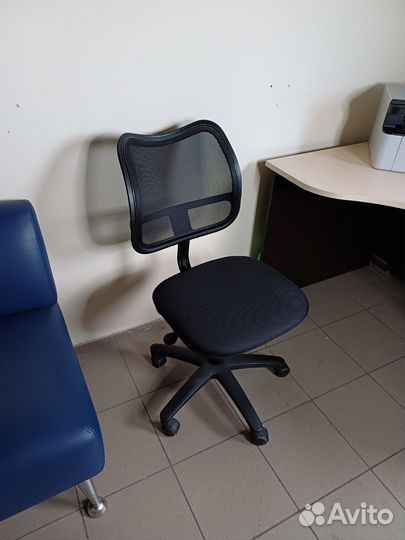 Компьютерный стул