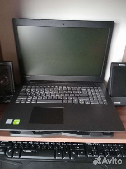 Ноутбук lenovo