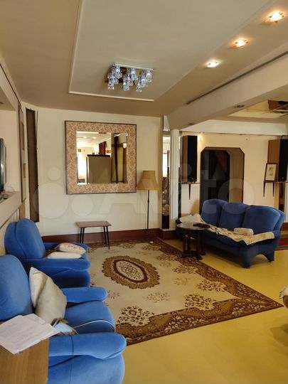 Дом 450 м² на участке 25 сот.