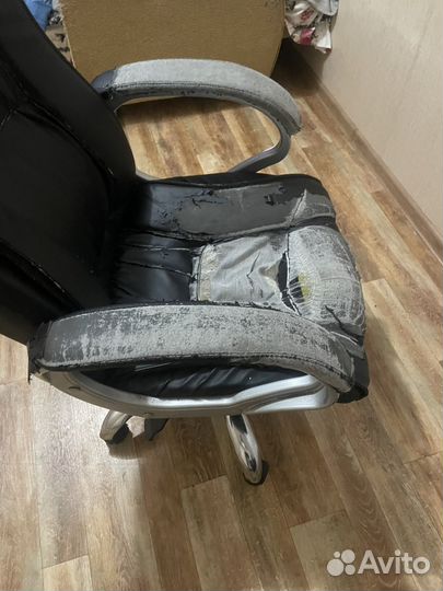 Компьютерное кресло