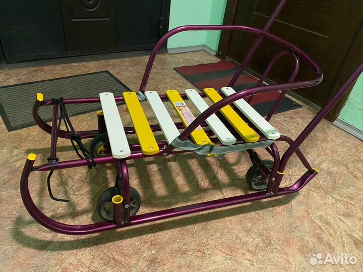 Детские санки с колесами
