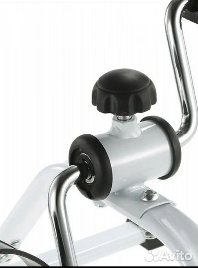 Мини велотренажер для ног и рук