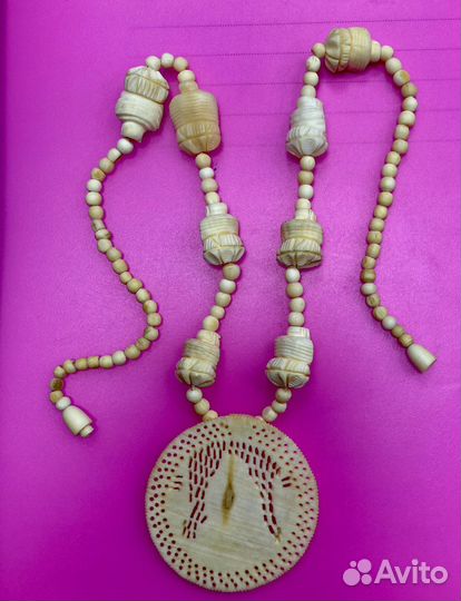 Бусы костяные