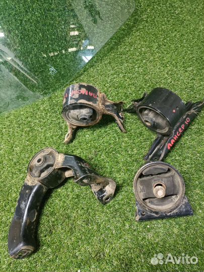 Подушка двигателя mitsubishi lancer 10