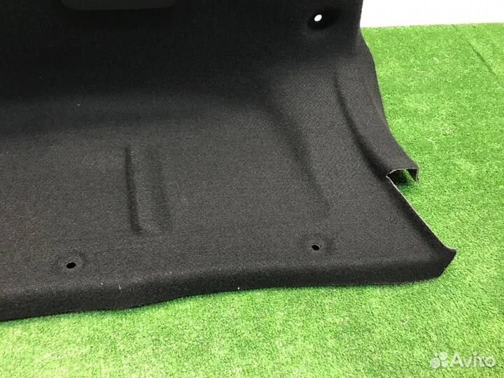 Обшивка крышки багажника Mercedes-Benz E-350 W212