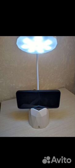 Лампа настольная