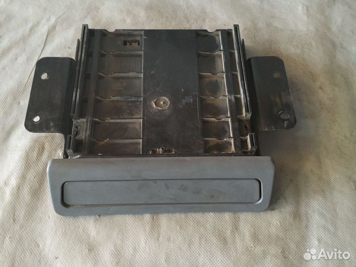 Подстаканник hyundai elantra 3 XD