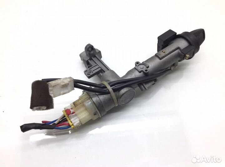 Замок зажигания 8697008100 Ssang Yong Rexton (2001