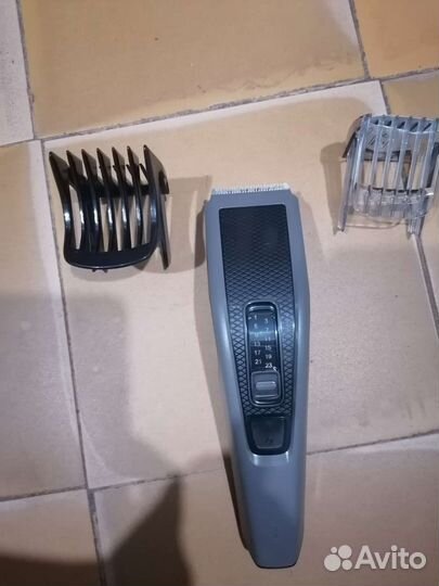 Машинка для стрижки волос philips