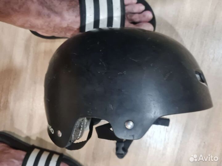 Шлем oxelo для роликов (велосипед и т.д.)