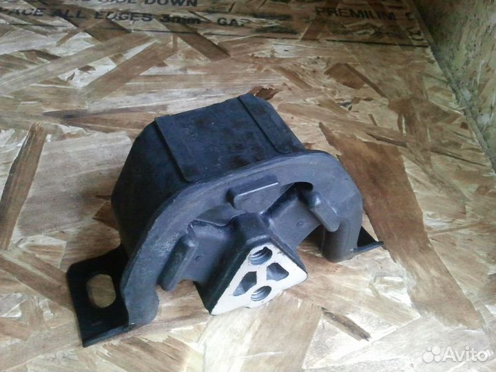 Опора двигателя (двс)