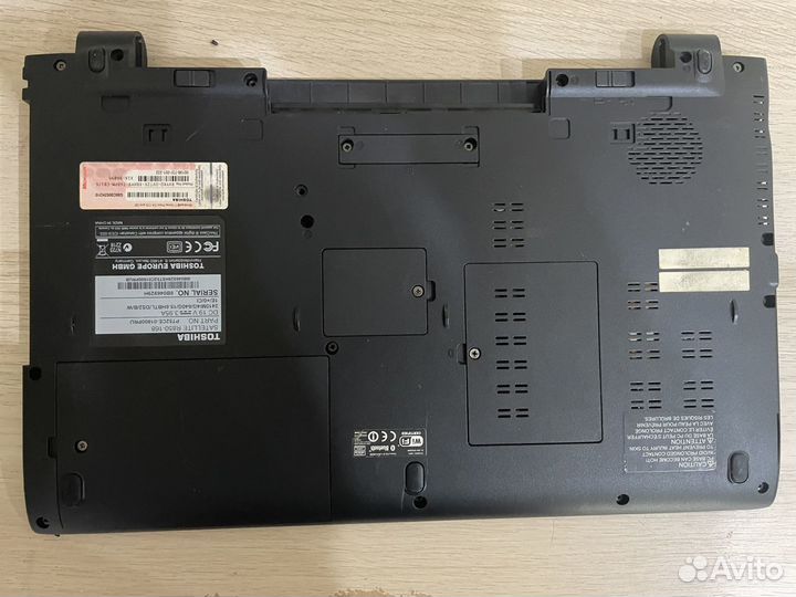 Toshiba R850 Series запяасти