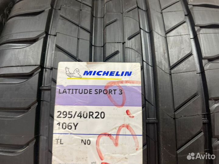 Michelin Latitude Sport 3 265/45 R20 и 295/40 R20 104Y