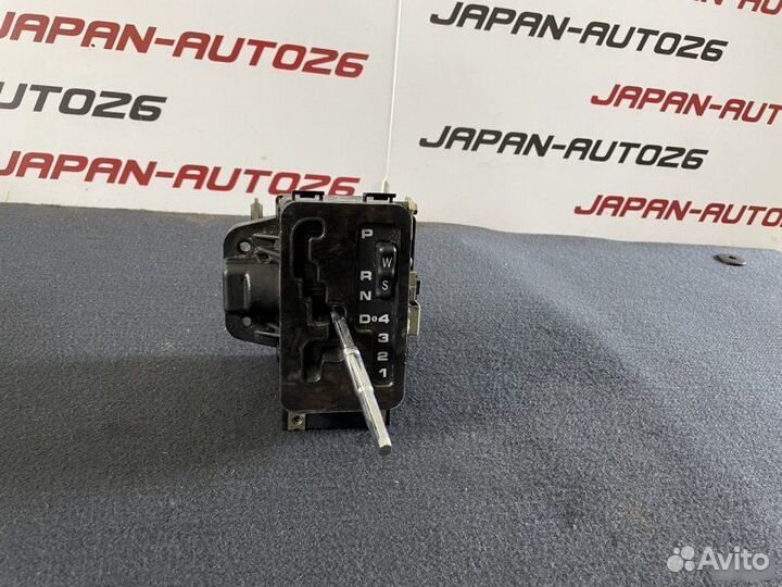 Кулиса Mercedes-Benz E-Класс W210 3.2 AT 1995—1999