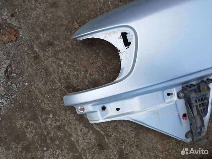 Крыло переднее левое Audi 100 4A/C4 4A2 1992