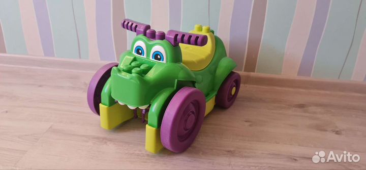 Mega bloks машинка-крокодил с конструктором