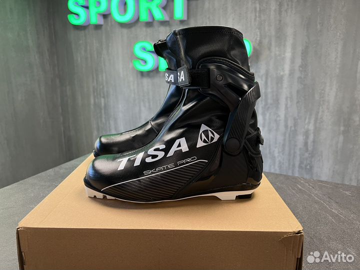 Лыжные ботинки коньковые Tisa