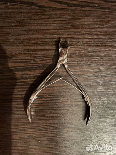 Кусачки для маникюра metzger