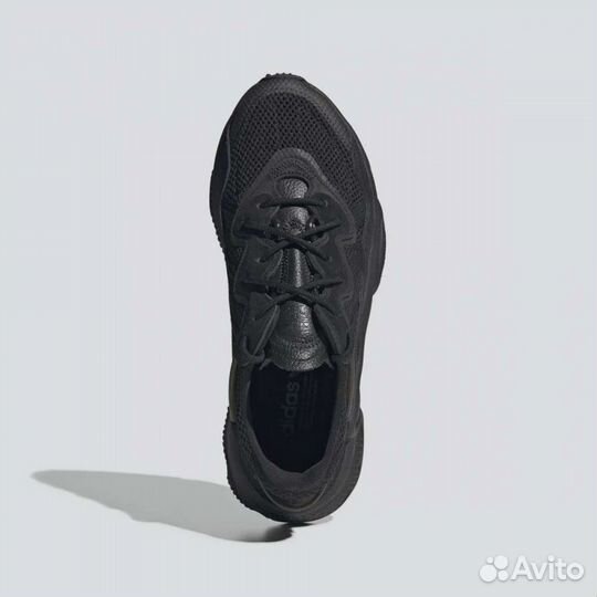 Кроссовки Adidas ozweego