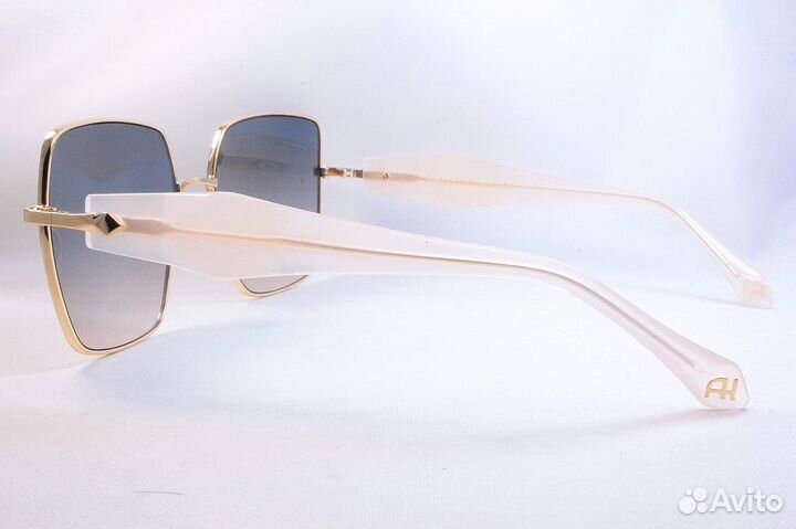 Солнцезащитные очки Ana Hickmann 3286