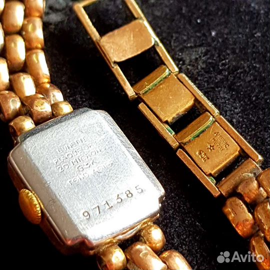 Антикварные старинные часы H. Moser