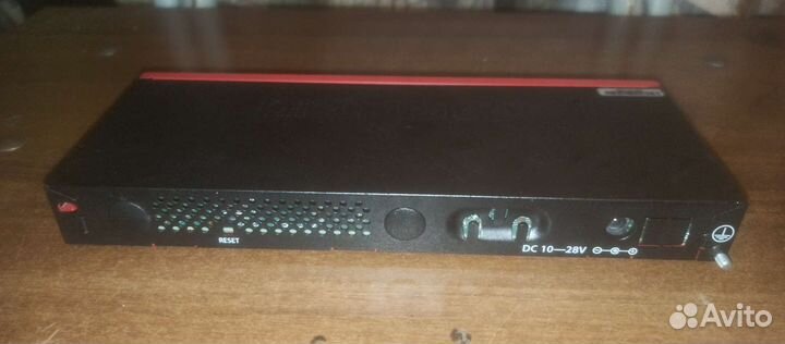 Многопортовый маршрутизатор RB2011iL-IN