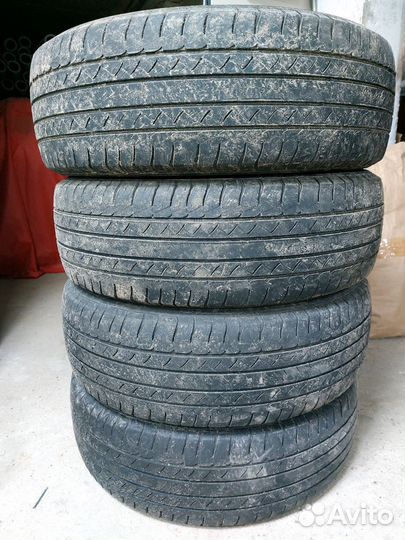 Michelin Latitude Tour HP 225/65 R17 102H